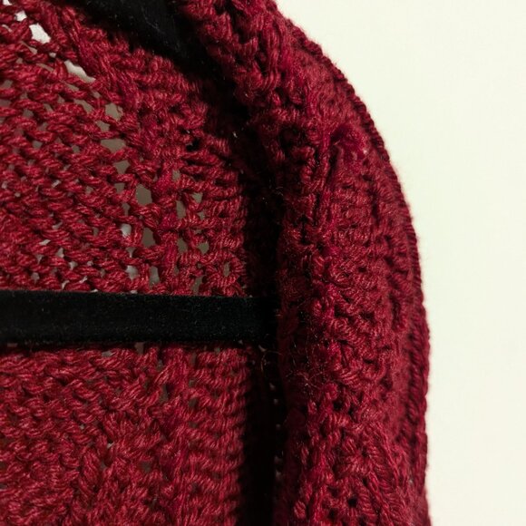 Hand knit cable cardigan maroon and white - Picture 10 of 14